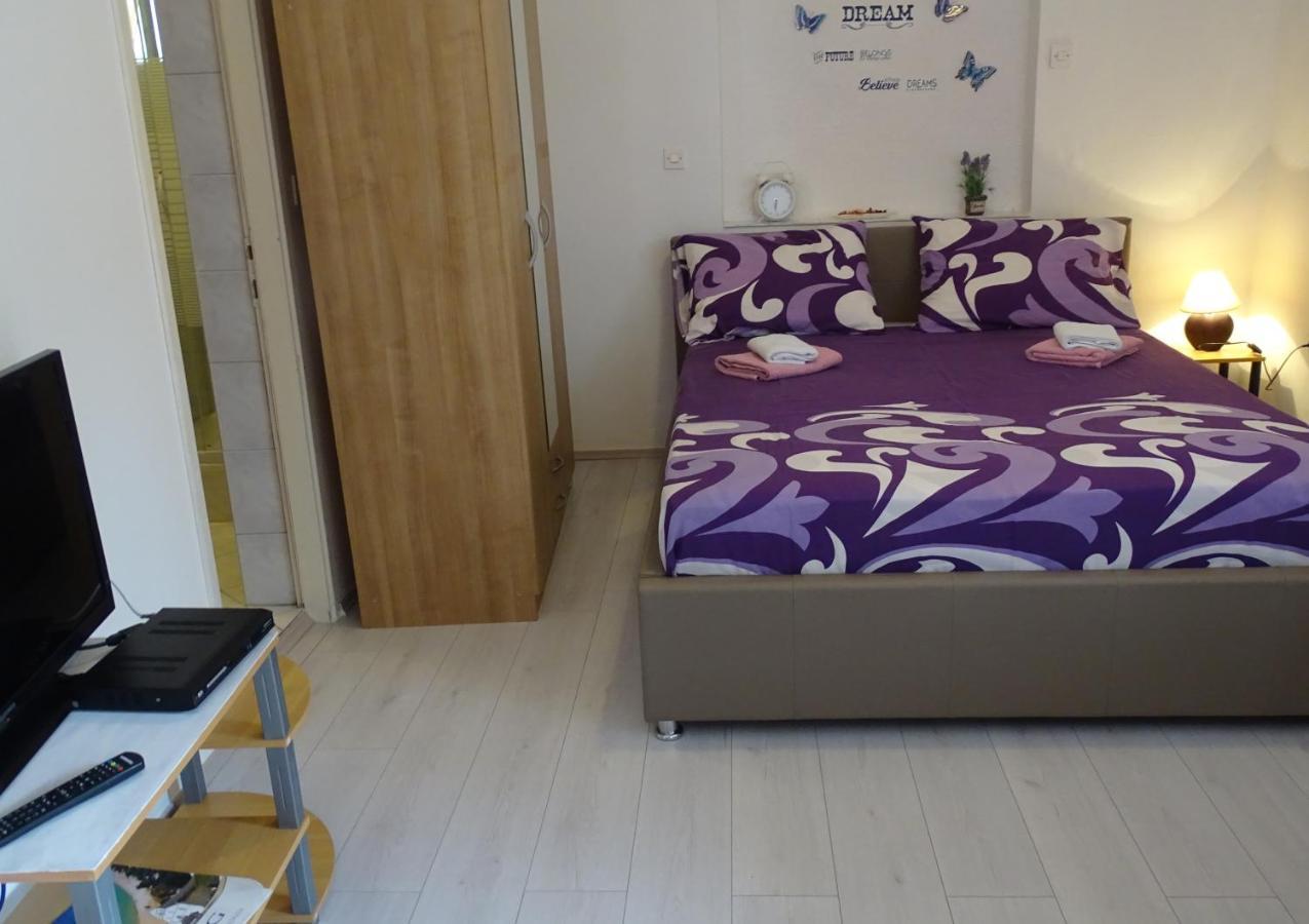Apartments Sime Dinjiška Zewnętrze zdjęcie