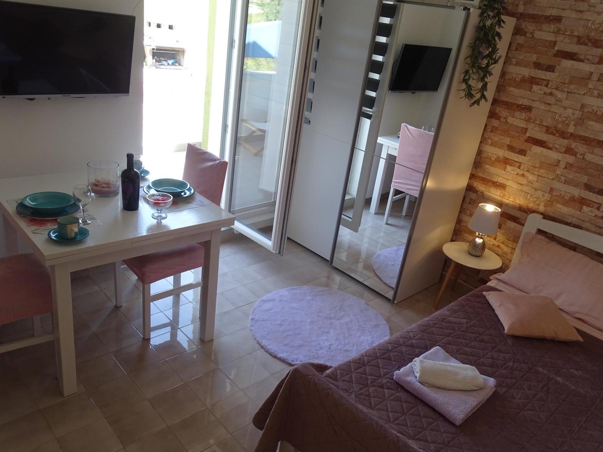 Apartments Sime Dinjiška Zewnętrze zdjęcie